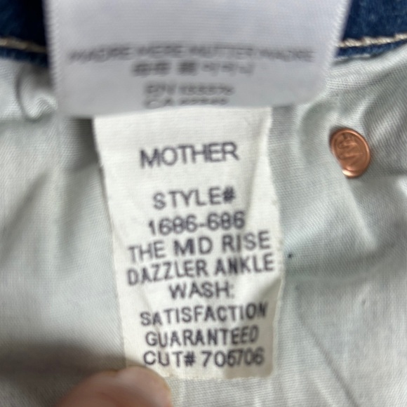 MOTHER THE MID RISE DAZZELER ANKLE JEANS - Picture 7 of 11